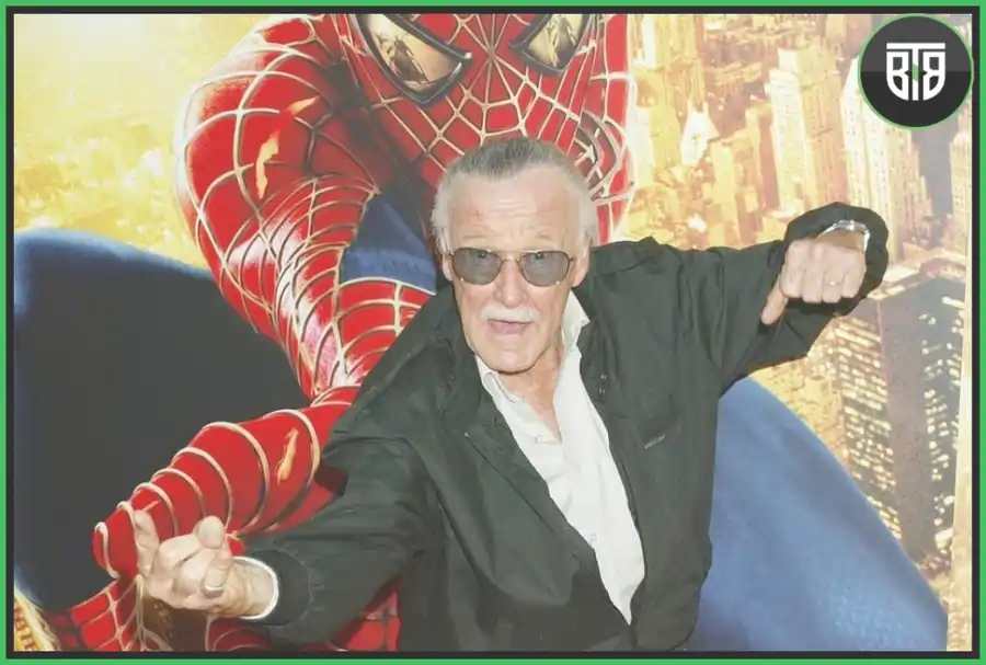 Stan Lee is giving a pose of Spider Man,  lee marvel, stan lee marvel comics